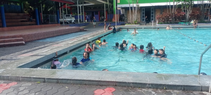 PRAKTIK RENANG